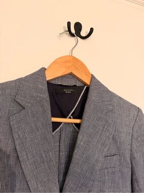 Weekend Max Mara Navy Micro-Check Blazer
